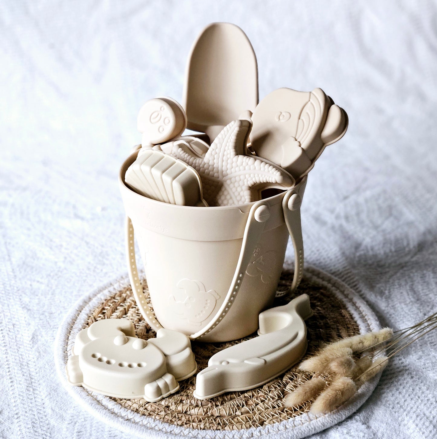 Siliconen emmer met vormpjes - Beige