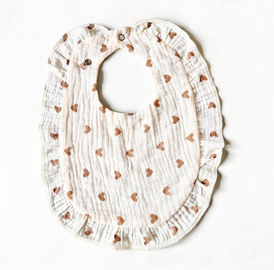 Zachte hydrofiele slabber met ruches en schattige hartjes print