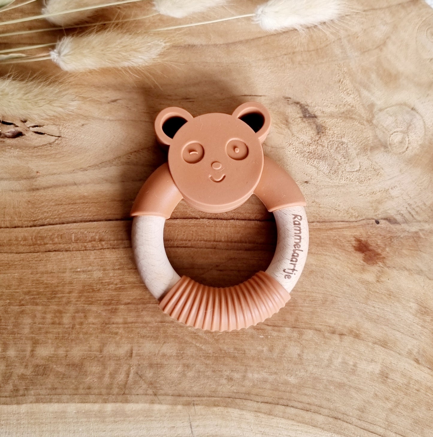 Siliconen bijtring Pandabeer met houten ring - Roest