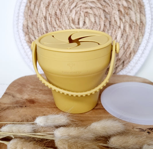 Siliconen opvouwbare snack cup met deksel - Okergeel