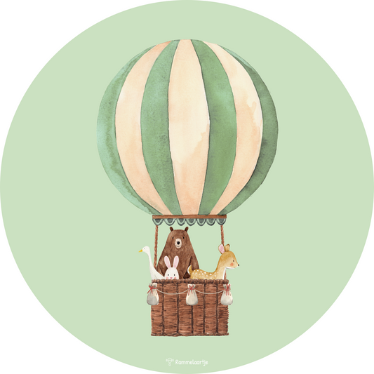 Muursticker ⌀50cm - Bosdieren in Luchtballon groen