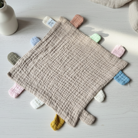 Hydrofiel speel en knuffeldoekje met labels 25x25 cm – Zand